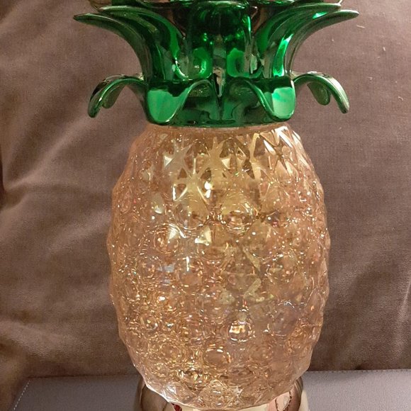 Pineapple Candle Holder 3-wick - Picture 2 of 2